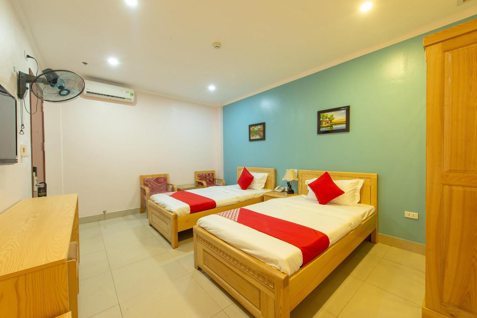 Capital O 417 Truong Son Hotel Hanoi Exterior photo
