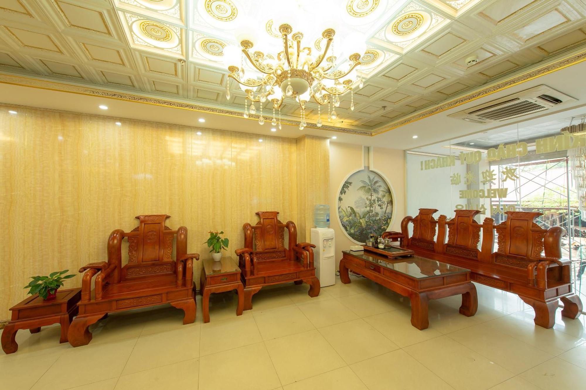 Capital O 417 Truong Son Hotel Hanoi Exterior photo
