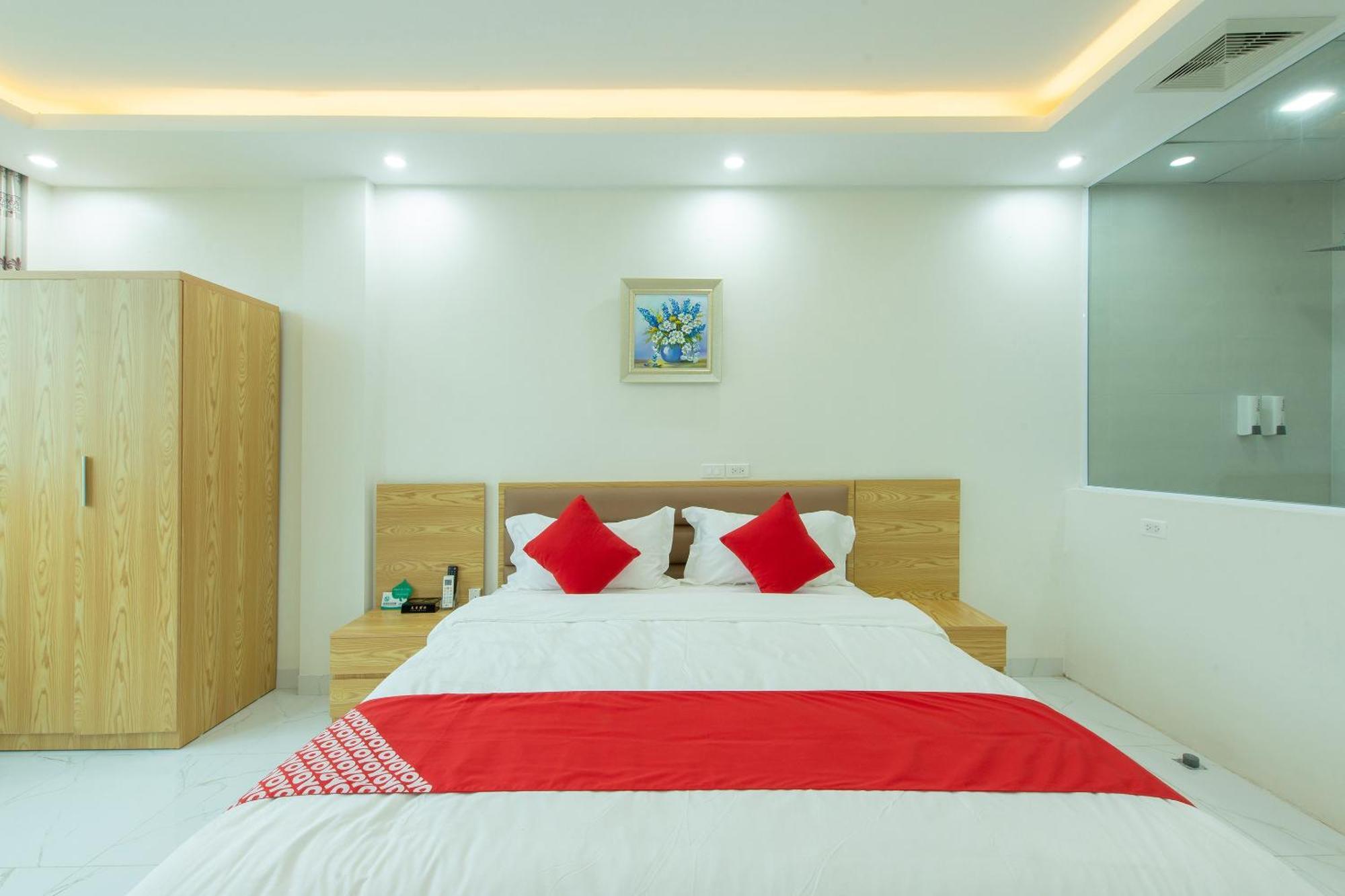 Capital O 417 Truong Son Hotel Hanoi Exterior photo