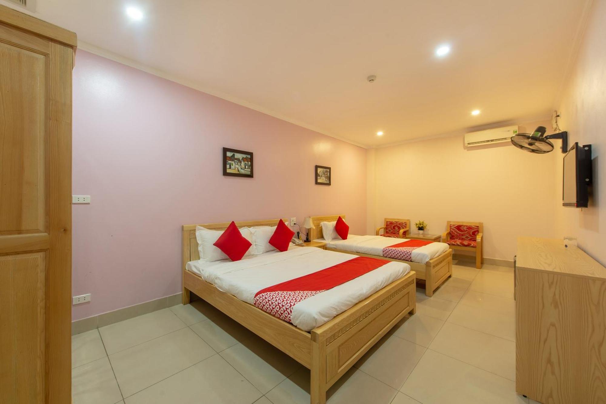 Capital O 417 Truong Son Hotel Hanoi Exterior photo